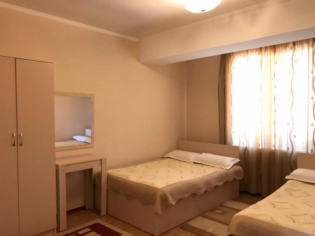 Taberik Hotel Chon-Sary-Oy Bagian luar foto