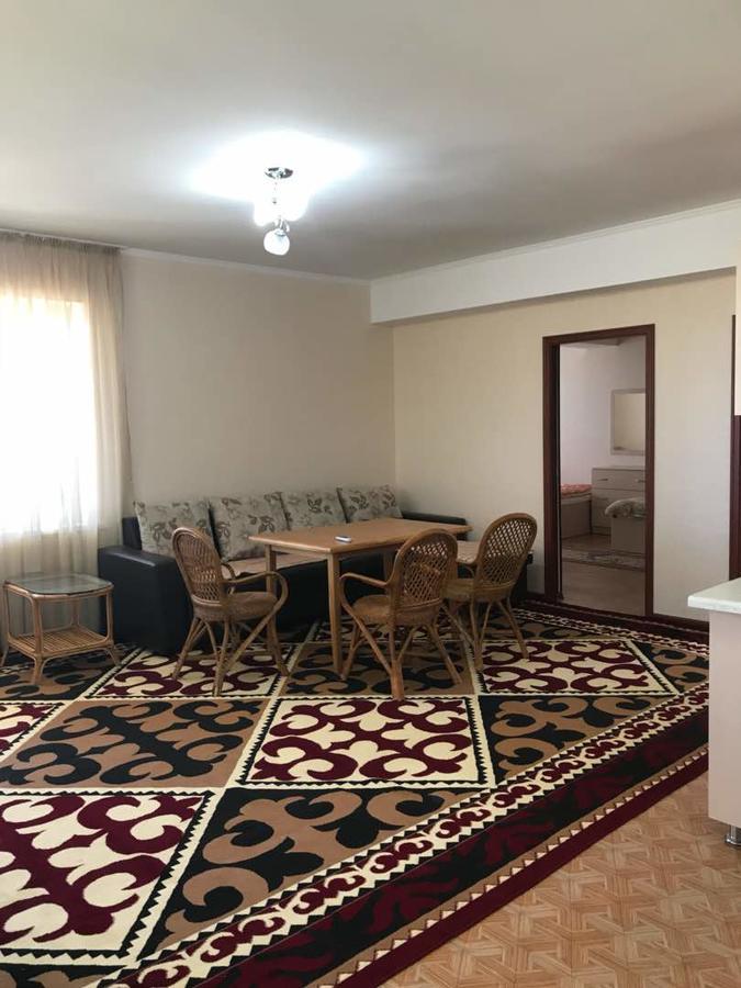 Taberik Hotel Chon-Sary-Oy Bagian luar foto